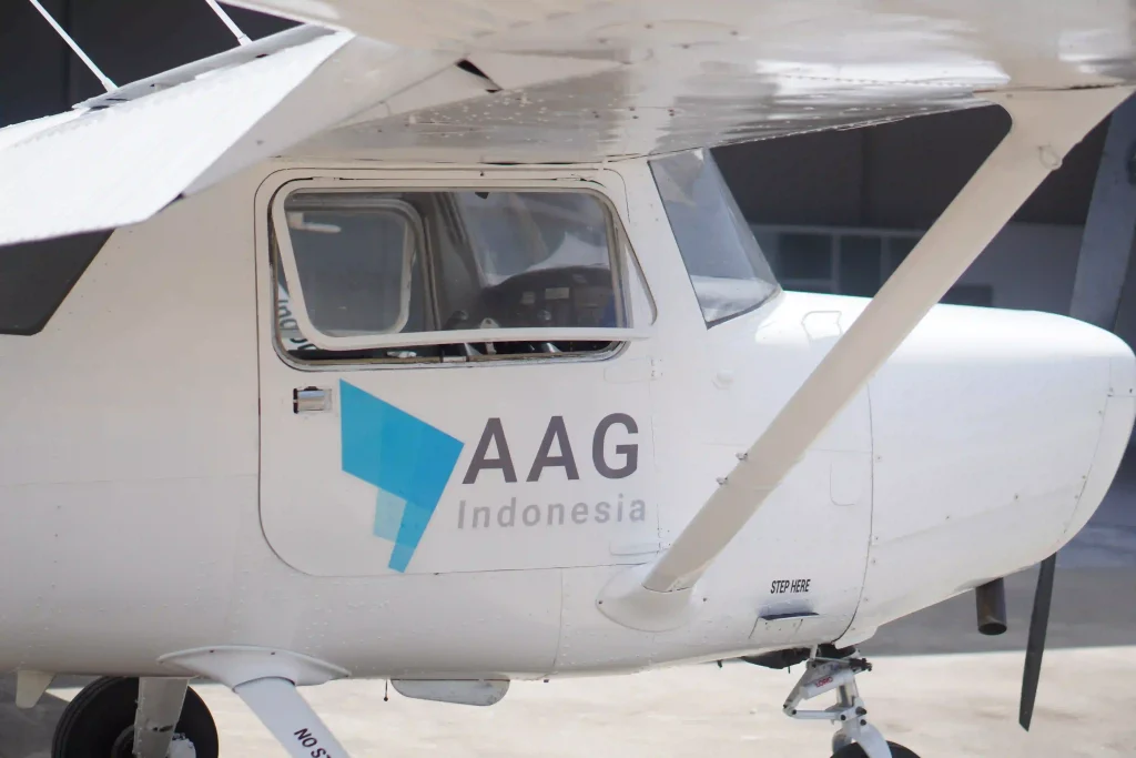 Cessna 152 PK FKH